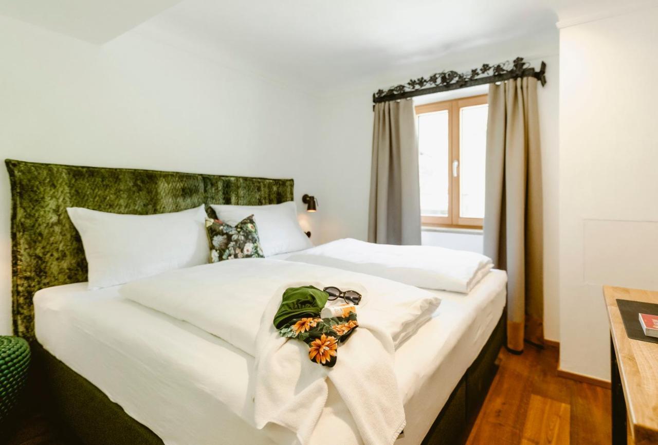 Seehotel Berau Sankt Wolfgang im Salzkammergut Exterior photo